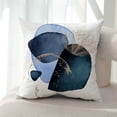 thumbnail image 2 of Funda de almohada abstracta de felpa geométrica azul y dorada de 45 x 45 cm, 2 of 3
