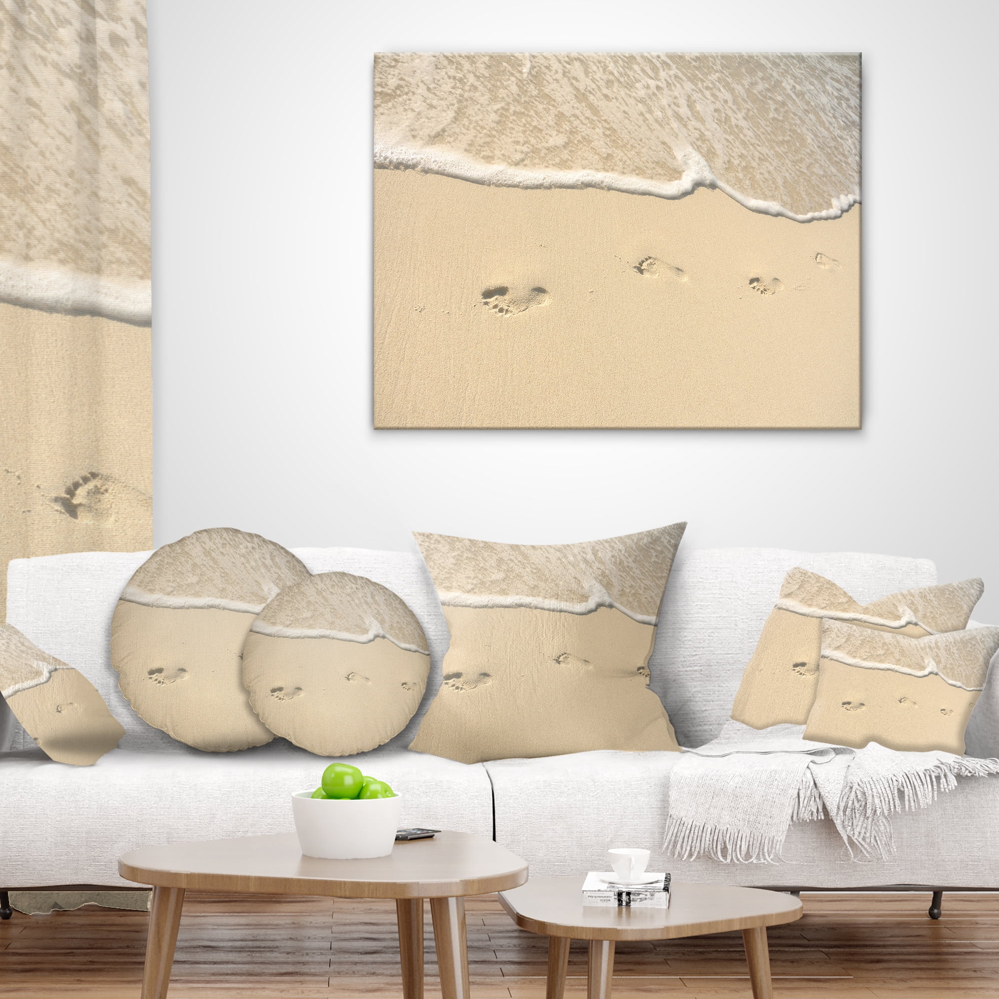Designart Footprints in Sand on the Beach - Modern Seascape Throw Pillow - 16x16