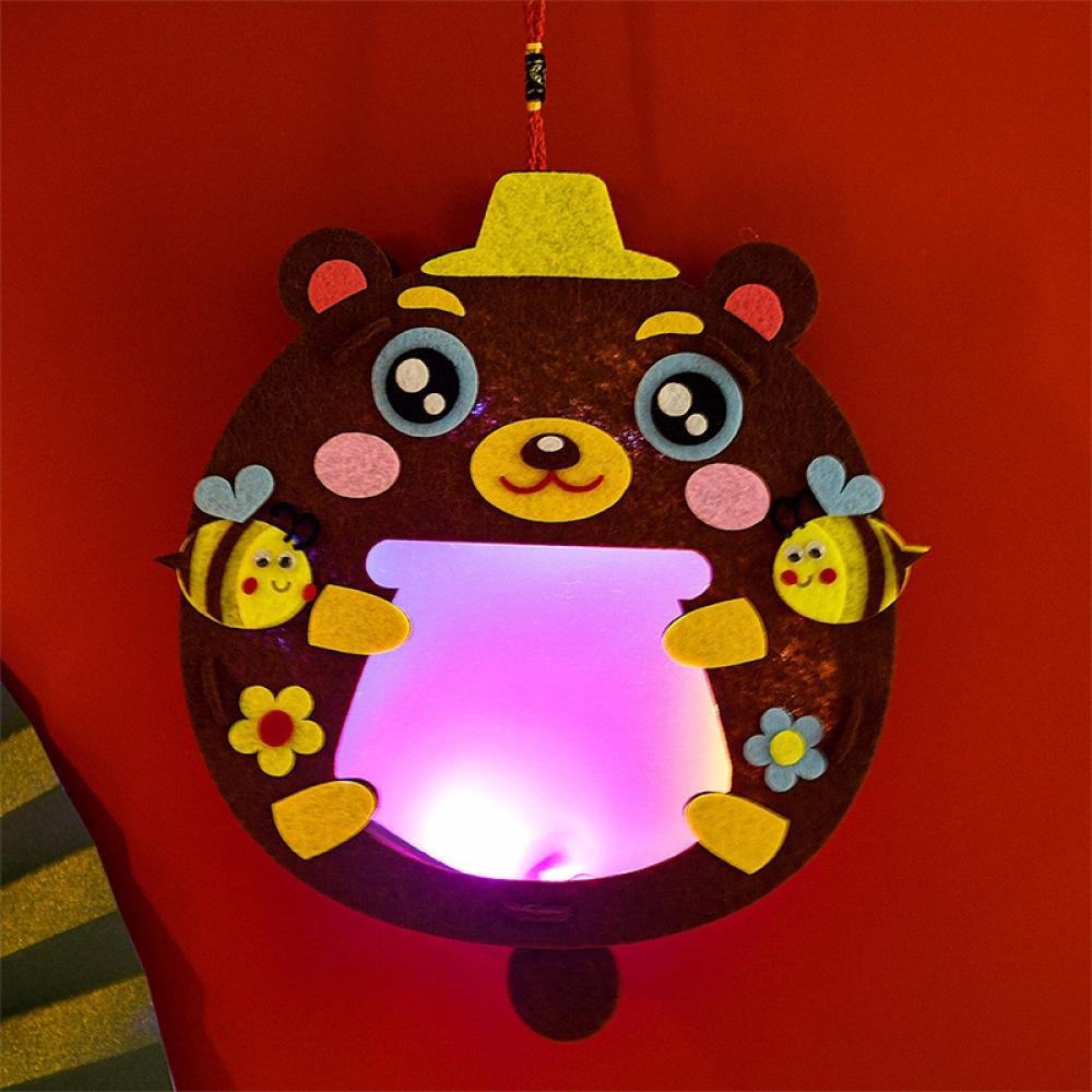 3D Art Kit for Kids Makes a LightUp Animal Lantern with Felt Kids