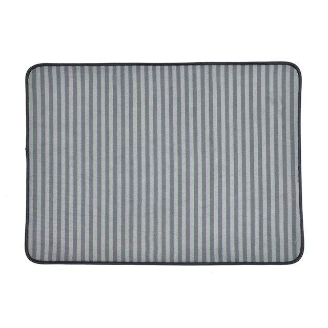 Alfombrilla para jaula con rayas grises extragrandes DII Design Imports CAMZ34825