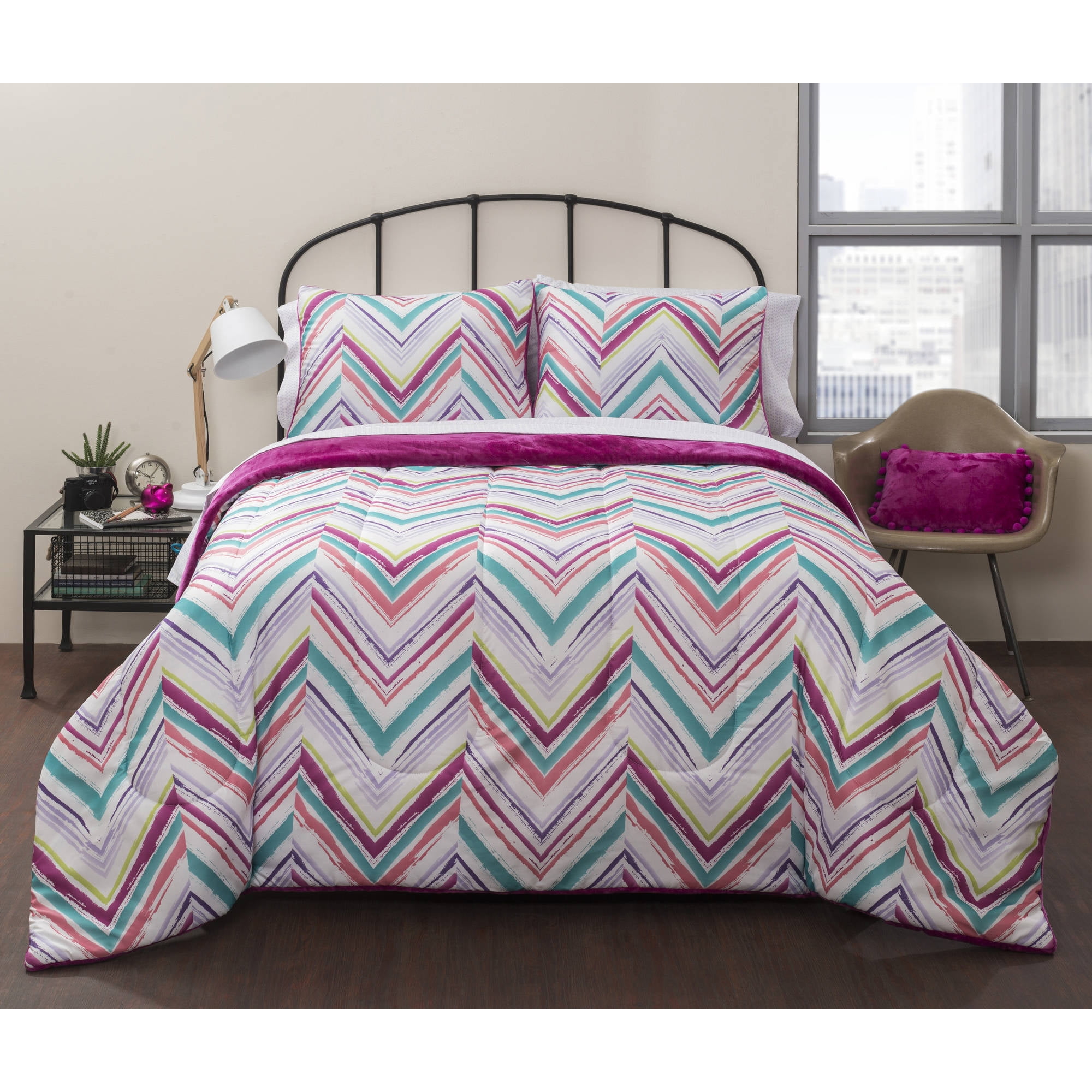 image: Latitude Liza Royal Plush Bed in a Bag Bedding Set