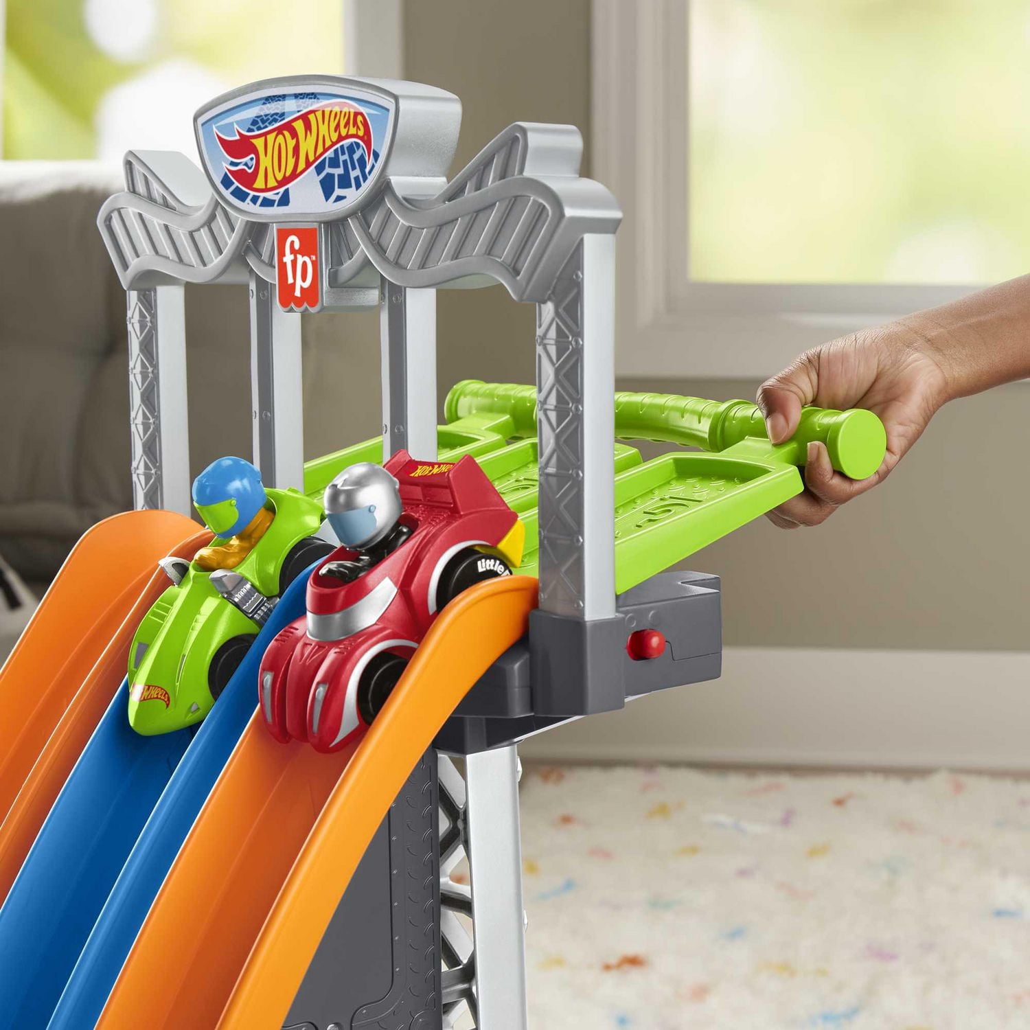 Fisher-Price Little People Hot Wheels Racing Loops Tower Toddler