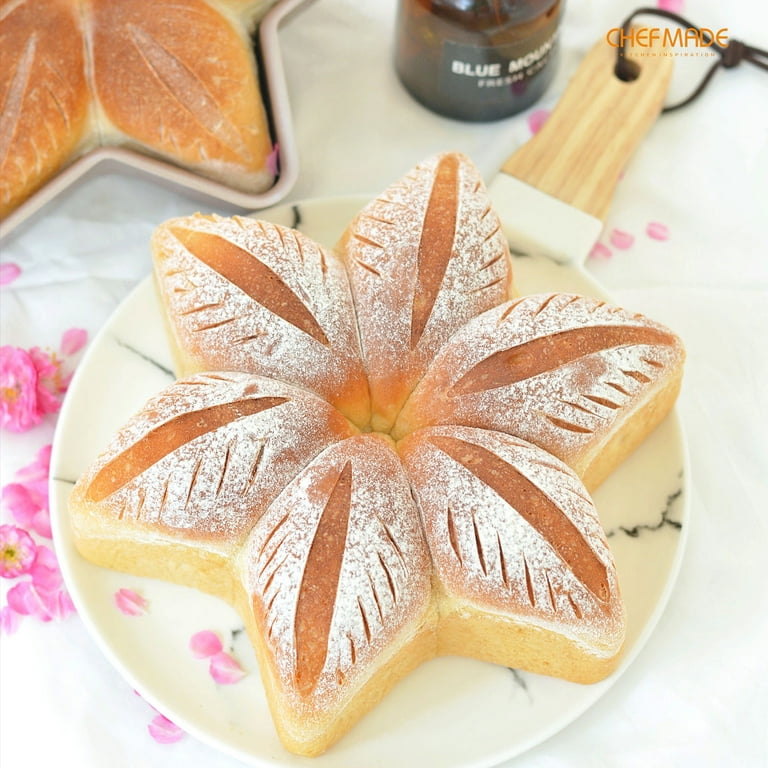 8 x 8 Star-Shaped Cake Pan