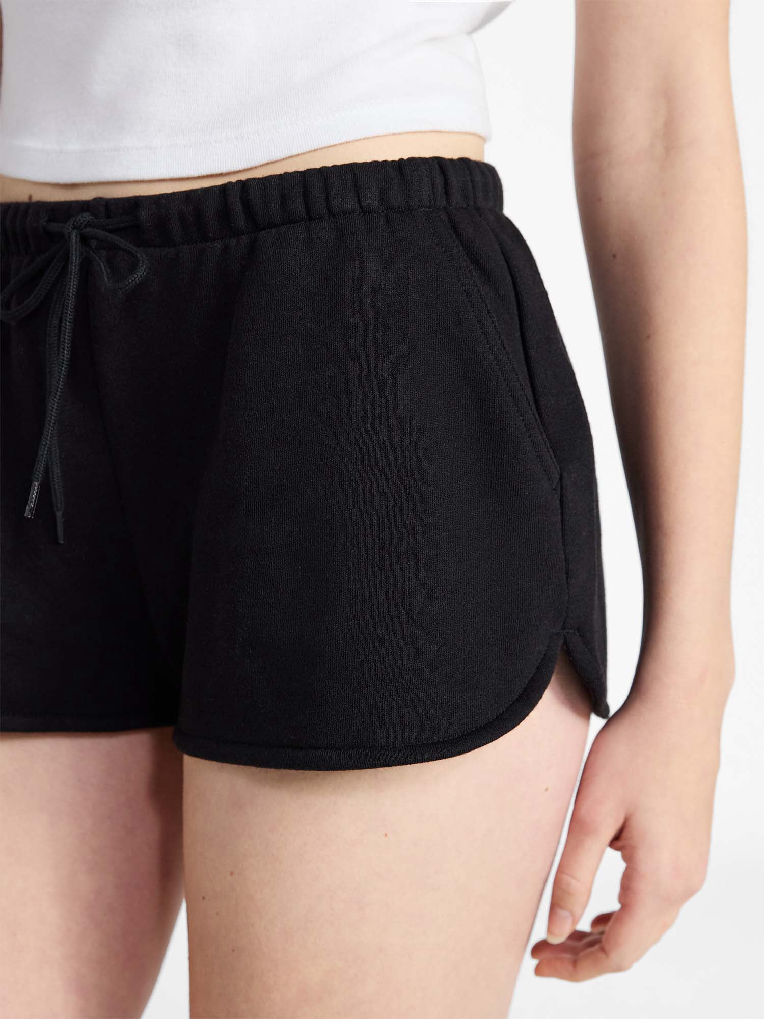 No Boundaries Fleece Dolphin Shorts, 2 in Inseam, Women’s XXS-XXL