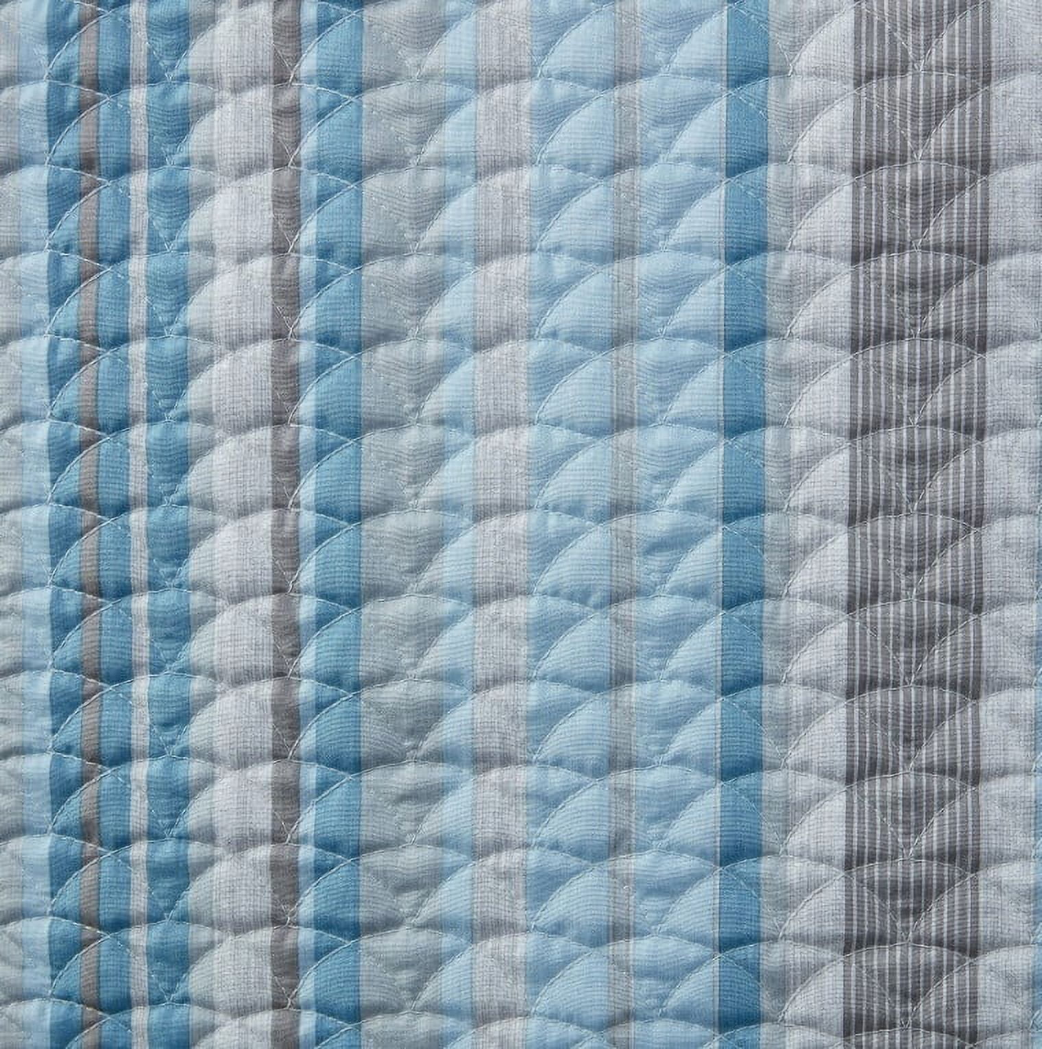Mainstays Blue & Gray Vertical Stripe Quilt Sham, Reversible, Standard/Queen, 2 pack, Adult/Teen