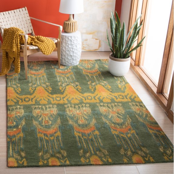 Safavieh Ikat Crane Paisley Wool Area Rug, Olive/Gold, 5' x 8'
