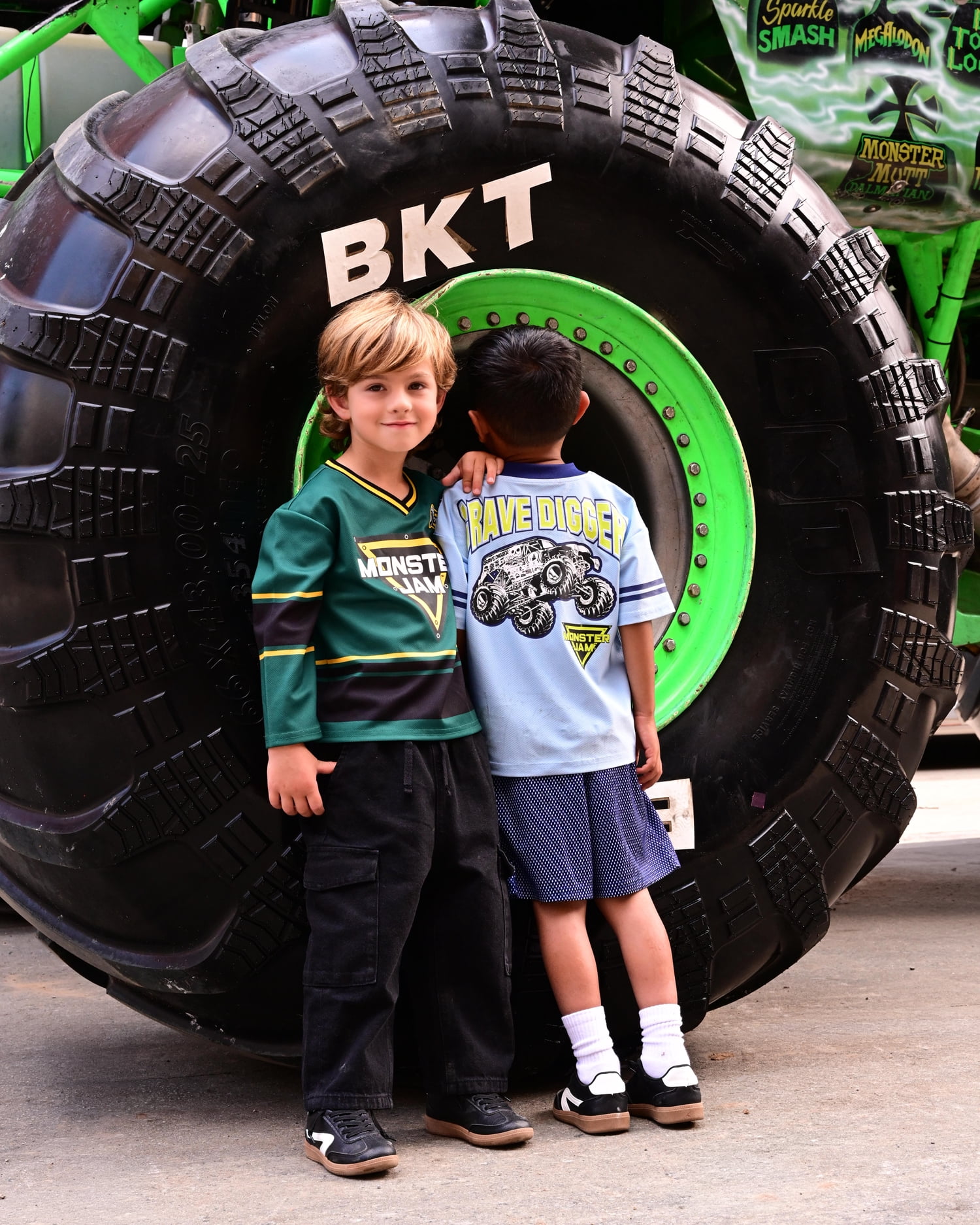 Monster Jam Toddler Boys Short Sleeve Football Tee and Shorts Set, 2 Piece, Sizes 12M-5T