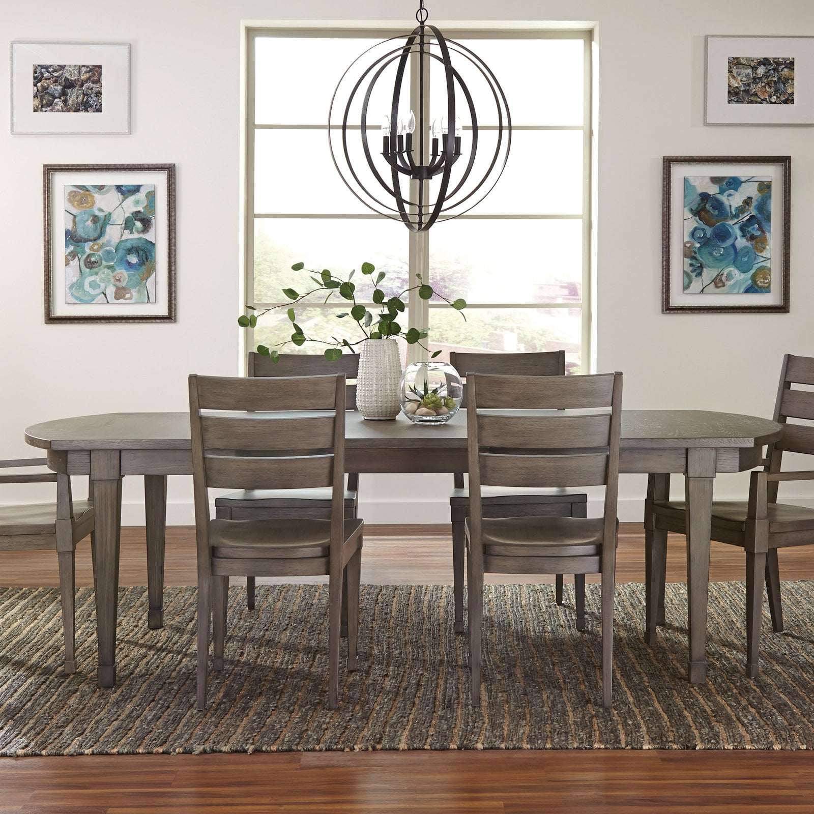 Riverside Furniture Vogue Dining Table