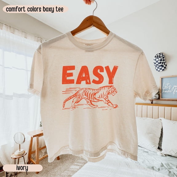 Easy Tiger T-Shirt Vintage Distressed Tiger Shirt Oversized Retro Tiger Tee Trendy Grunge Indie Boho Shirt Graphic Tee