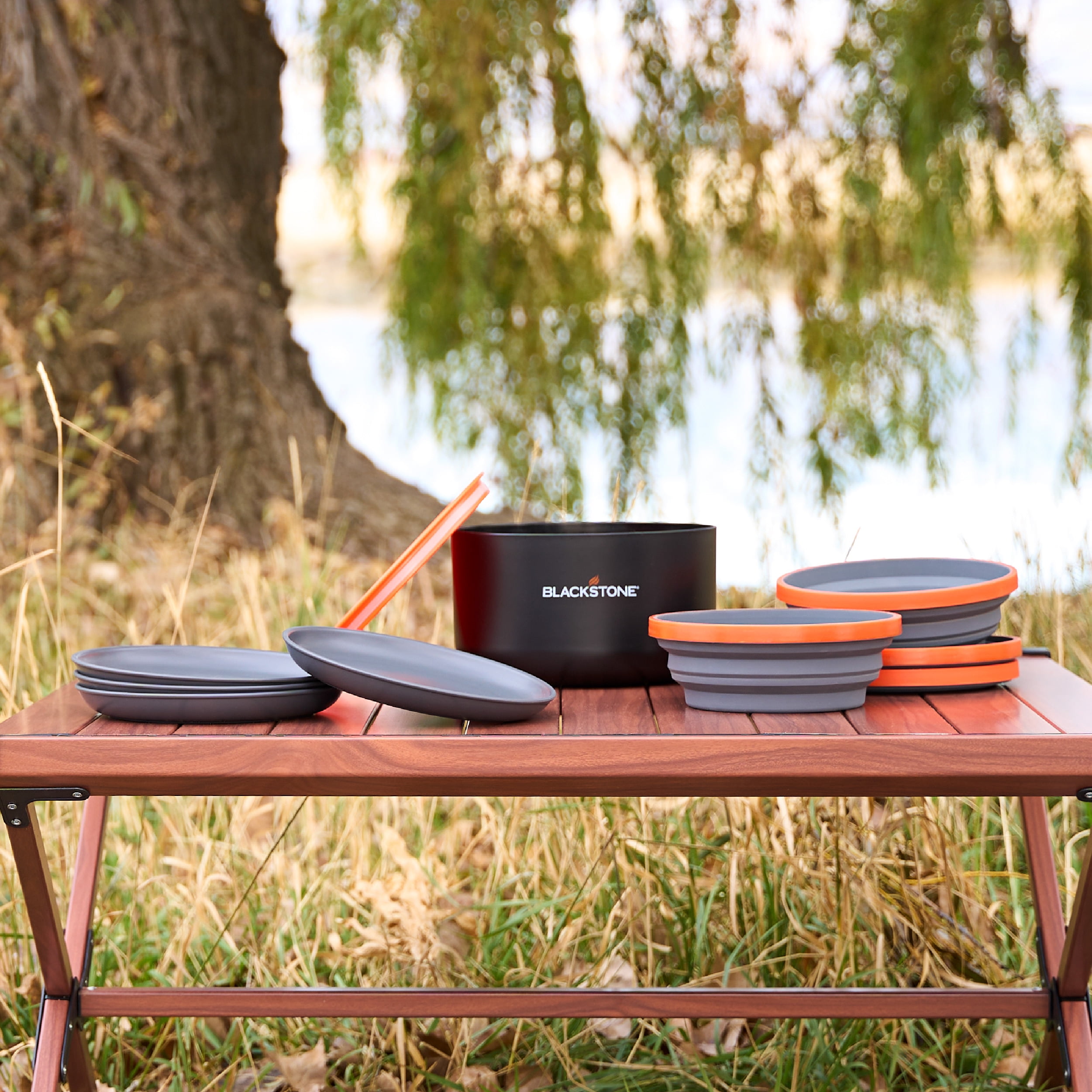 Blackstone 10 Piece Camping Tableware Set