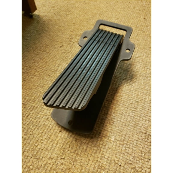NILFISK 10438 ACCEL PEDAL FOR ADVANCE, CLARK, VIPER MACHINES