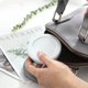 thumbnail image 4 of Paquete de 2 tazas de viaje plegables, tazas de silicona plegables con tapas, tazas de silicona retráctiles reutilizables portátiles, adecuadas para picnic, camping, senderismo al aire libre., 4 of 5