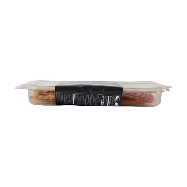 COLUMBUS Charcuterie Snack Tray with Uncured Pepperoni, Mozzarella