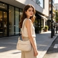 thumbnail image 2 of Bolso bandolera de nailon para mujer, bolso de hombro informal, bolso ligero, bolso moderno para el día a día, ideal para el trabajo, la escuela y los viajes. Correa ajustable para guardar lo, 2 of 6