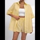 thumbnail image 4 of Pijama de 2 Piezas para Mujer, con Botones A Rayas, Corta, Solapa y Pantalón Corto. Amarillo L, 4 of 10