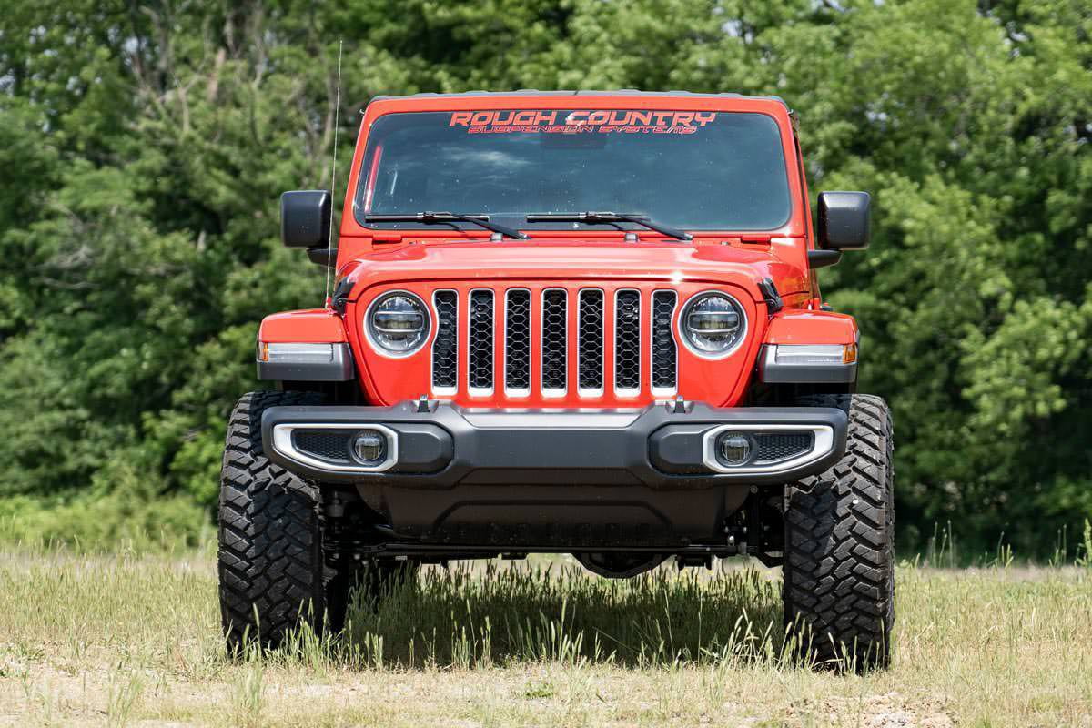 Rough Country 2.5" Leveling Kit for 2020-2023 Jeep Gladiator JT 4WD - 64830B