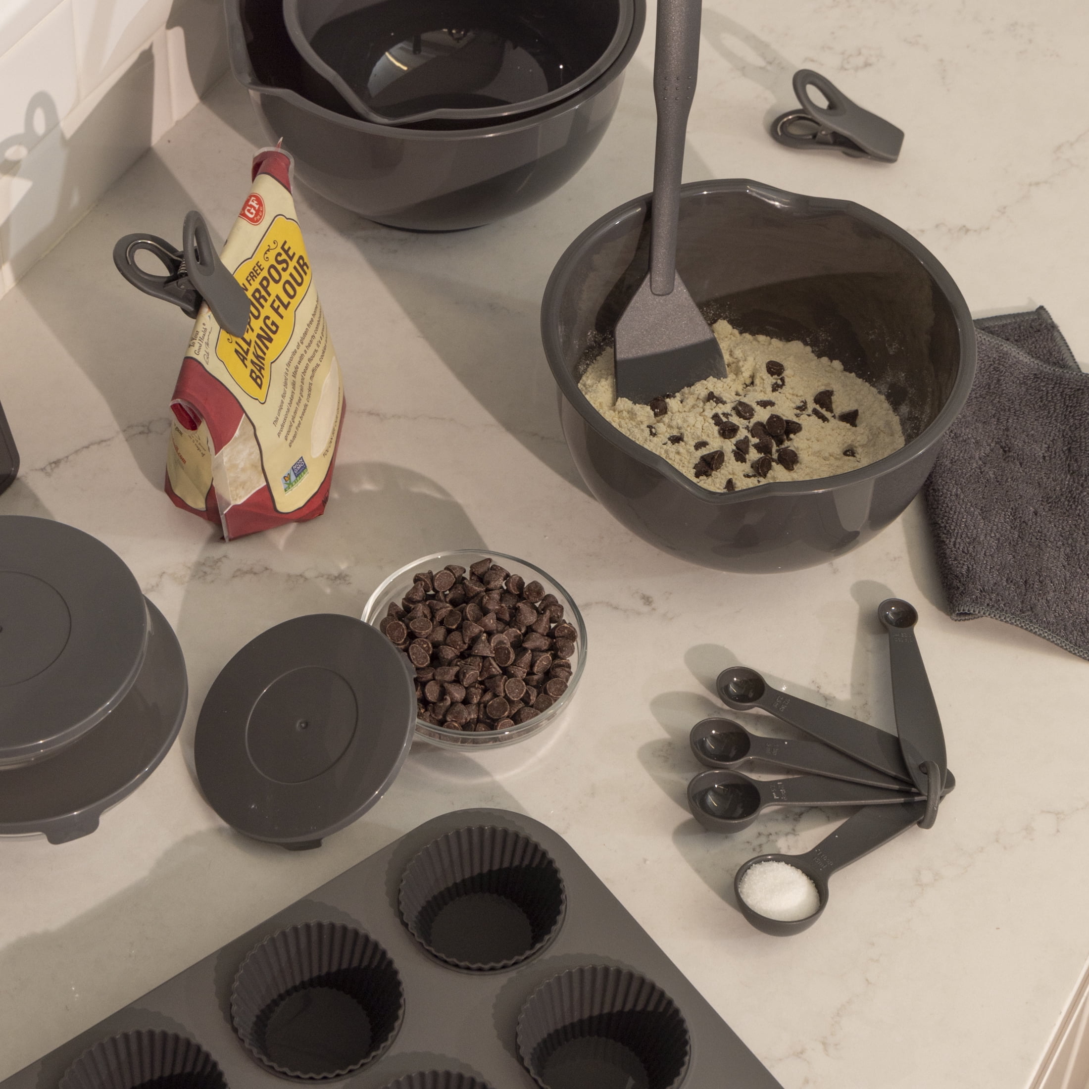Elements by Thyme & Table 100-Piece Ceramic Non-Stick Cookware Set - Grey