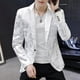 thumbnail image 4 of Chaqueta de traje para hombre, color blanco y negro, con estampado de sellos, de un solo pecho, dorada, de moda, de alta calidad y sencilla, 4 of 5