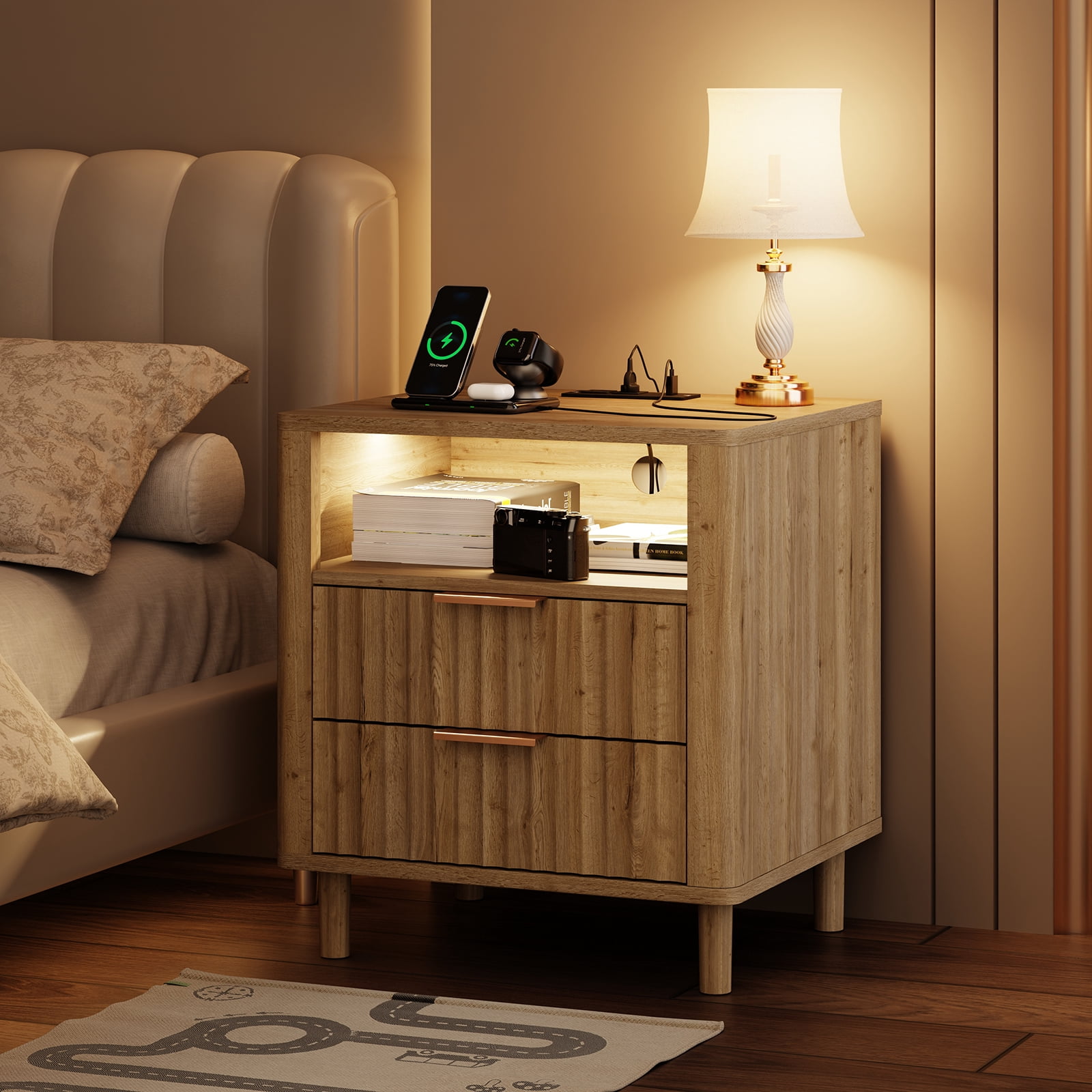18" Wide Fluted Nightstand Set of 2 with Charging Station Modern Wood Bedside Table with 2 Drawers and Open Shelf, Mid Century End Table for Bedroom Living Room Office, Oak