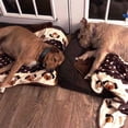 thumbnail image 2 of Manta para perros Snuggle Puppy cálida y acogedora para perros pequeños, 2 of 8