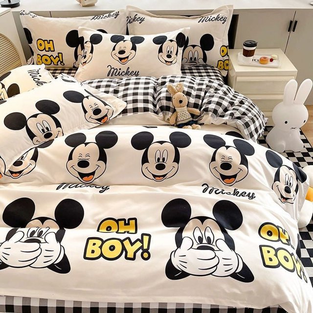 Disney-cama para niños y adultos, 4 piezas, dibujos animados bonitos, Mickey Mouse, Pooh, oso, juegos de edredones, sábanas para hombres y mujeres, juegos de edredones