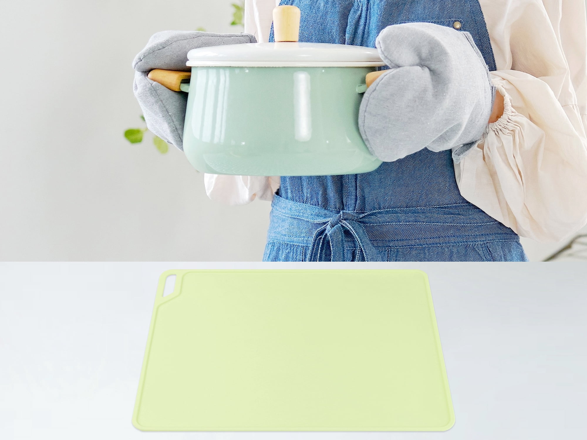 Unique Bargains Set of 6 Silicone Placemats for Kitchen Dining Table Decor Light Green