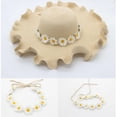thumbnail image 2 of Paquete de 2 diademas de flores de margarita, corona de girasol, diademas de estilo bohemio para novias, mujeres, niñas, hippies, bodas, festivales de playa (blanco) Sailing Electrónica, 2 of 5