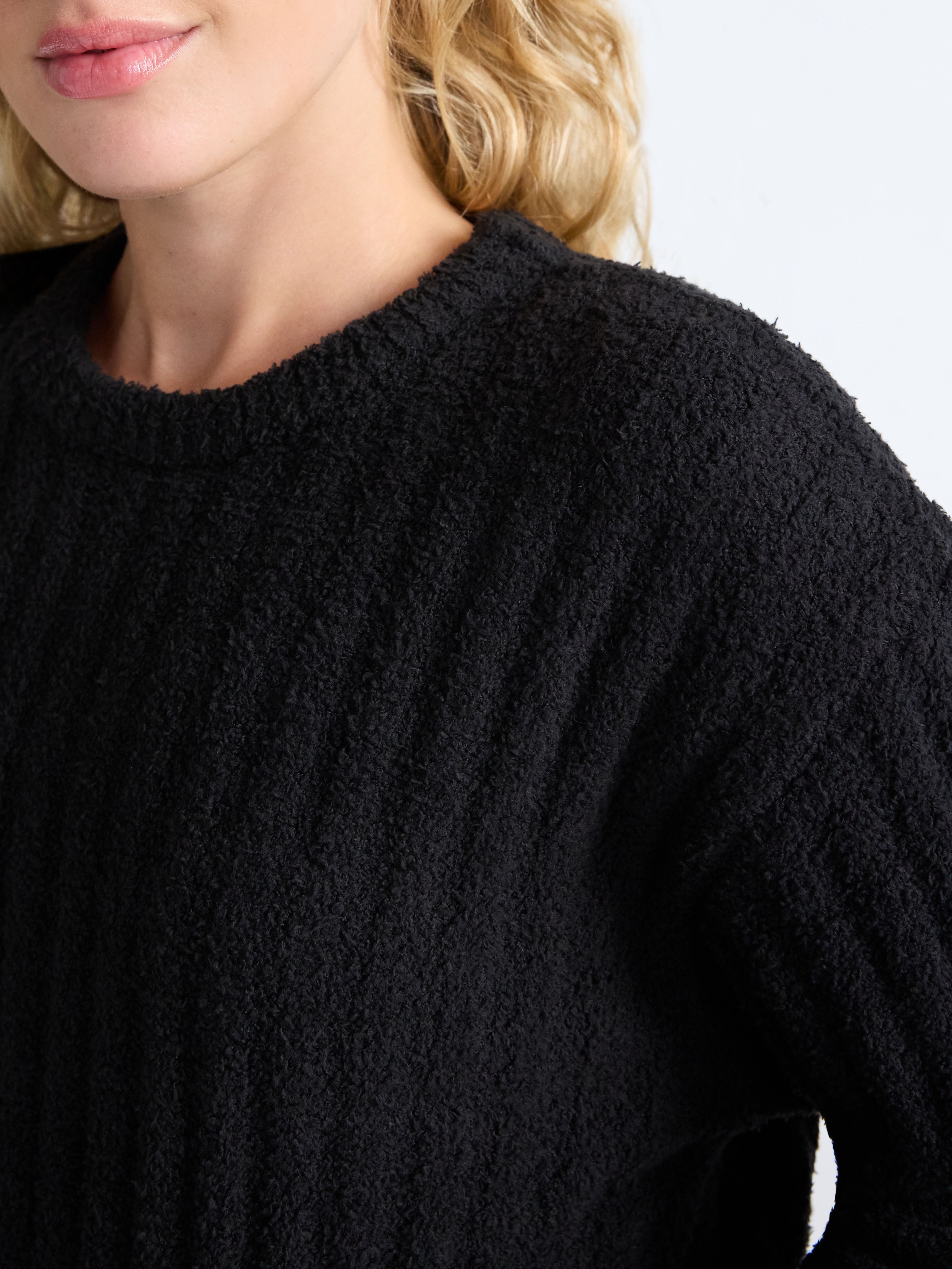 Joyspun Women's Sleepwear Ribbed Crewneck Top with Long Sleeves, Sizes XS-3X