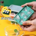 thumbnail image 3 of Bandeja de hielo empaquetada en 3 piezas, molde de hielo de silicona de grado alimenticio con tapa, bandeja de silicona flexible y fácil de aflojar., 3 of 5
