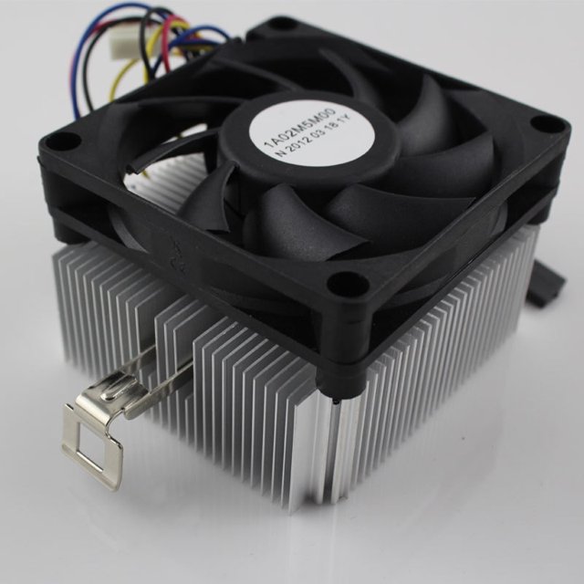 Computadora de escritorio Plataforma AMD CPU Radiador AM3 AM 4 940 Ventilador de enfriamiento Ventilador de 7CM 25 Alto