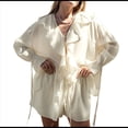 thumbnail image 2 of Traje de Dos Piezas para Mujer con Cuello en V Francés, Camisa Holgada con Volantes y Pantalones Cortos Beige M, 2 of 10