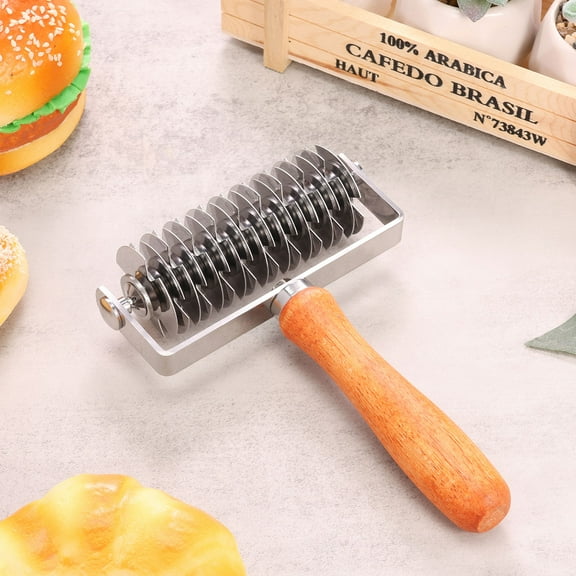Pastry Lattice Roller Cutter Sturdy Stainless Steel Dough Lattice Roller Cutter with Wood Handle Practical Lattice Cutter for Pie Pizza Bread Beef