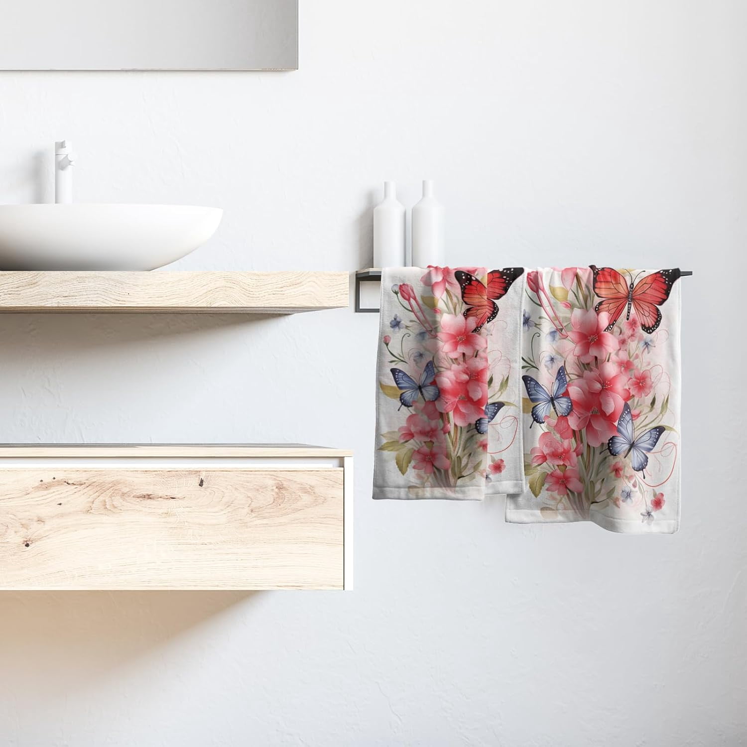 Butterfly Hand Towels for Bathroom - Vintage Butterflies and Flowers Kitchen Dish Towels Decorative Floral Hand Towels for Shower Face Gym Spa