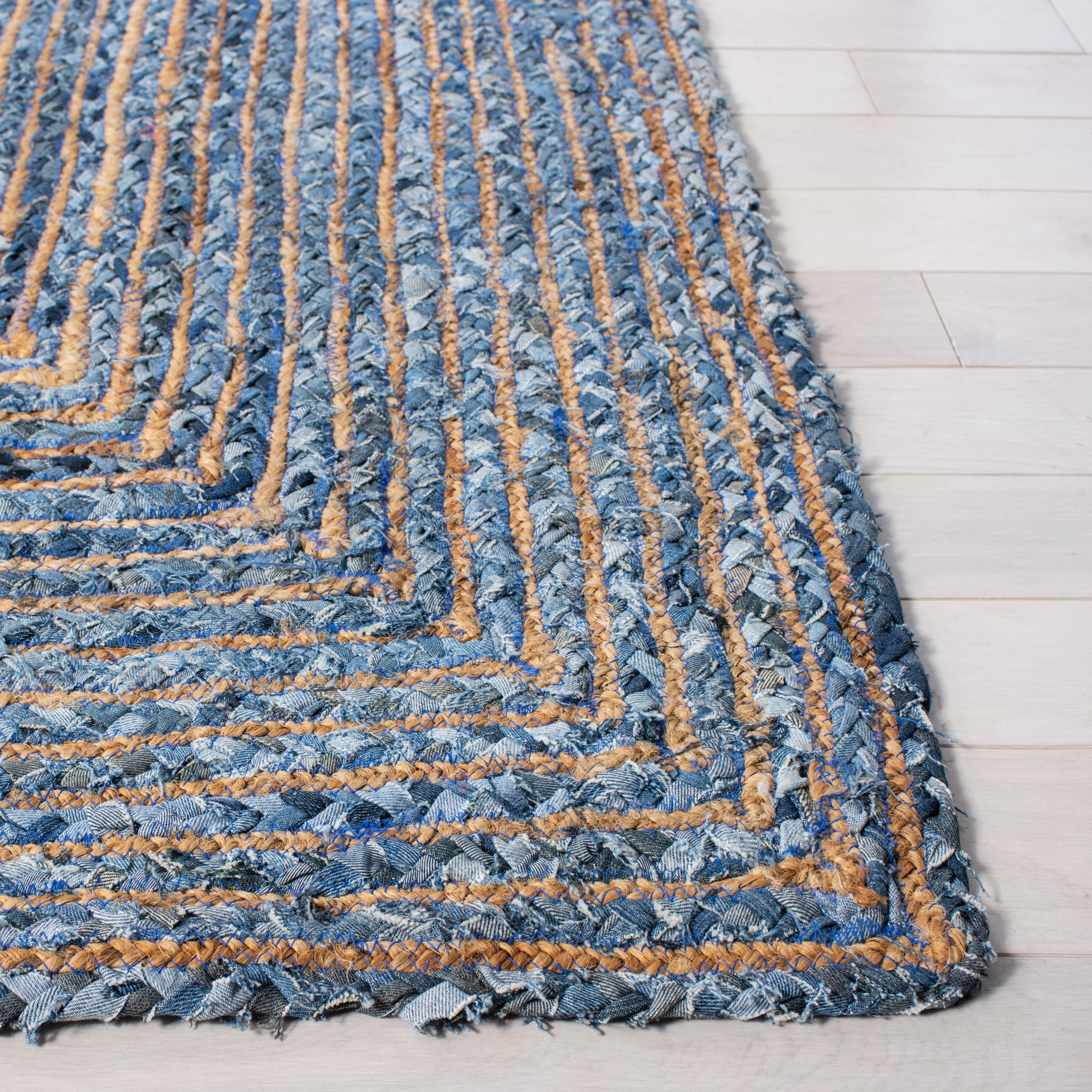 SAFAVIEH Cape Cod Miah Geometric Area Rug, Blue/Natural, 10' x 14'
