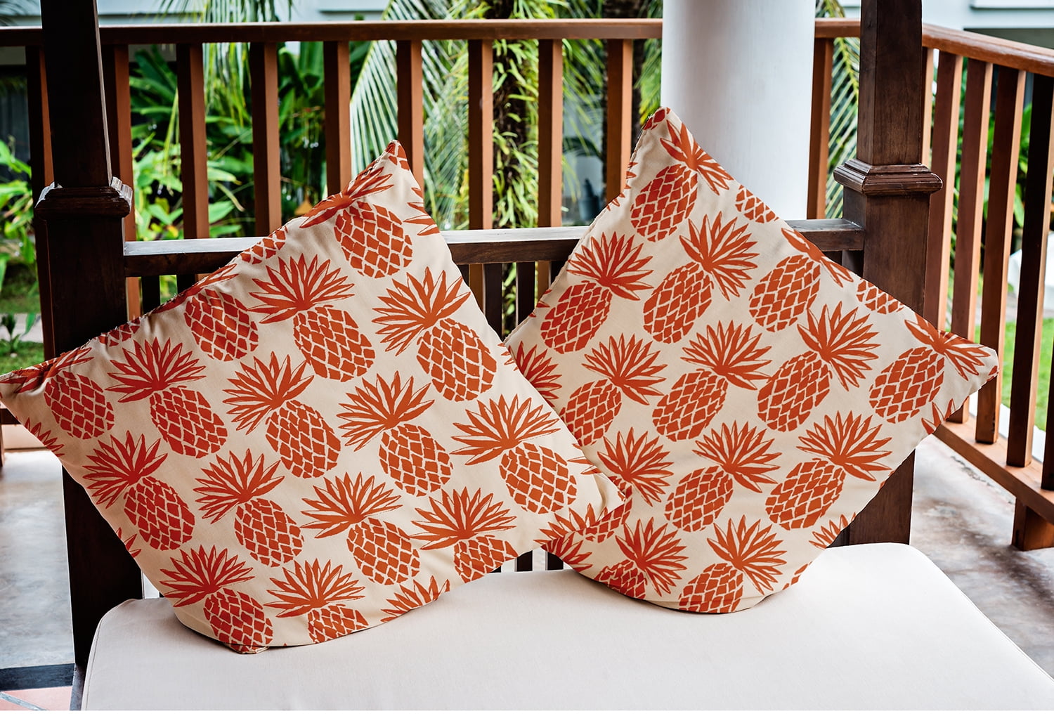Simply Daisy 20" x 20" Pineapple Stripes Indoor/Outdoor Polyester Throw Pillow, Sienna