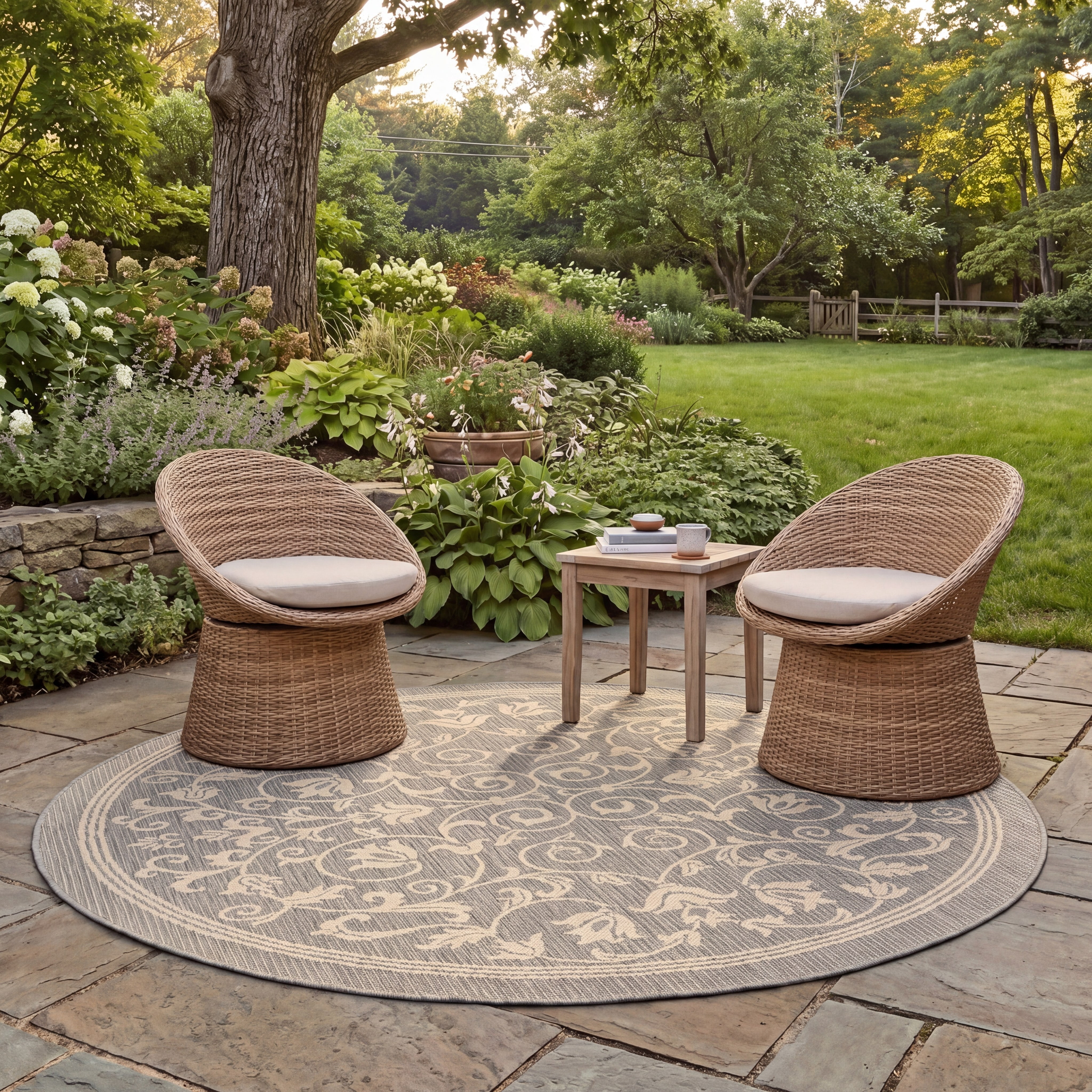 Safavieh Courtyard Nanda Botanical Indoor/Outdoor Area Rug, Gray/Natural, 5'3" x 5'3" Round