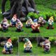 thumbnail image 3 of Mini adornos de resina para jardín enanos, micropaisaje de musgo, decoración para exteriores, artesanía, accesorios para macetas, elfo con tijeras, 3 of 3