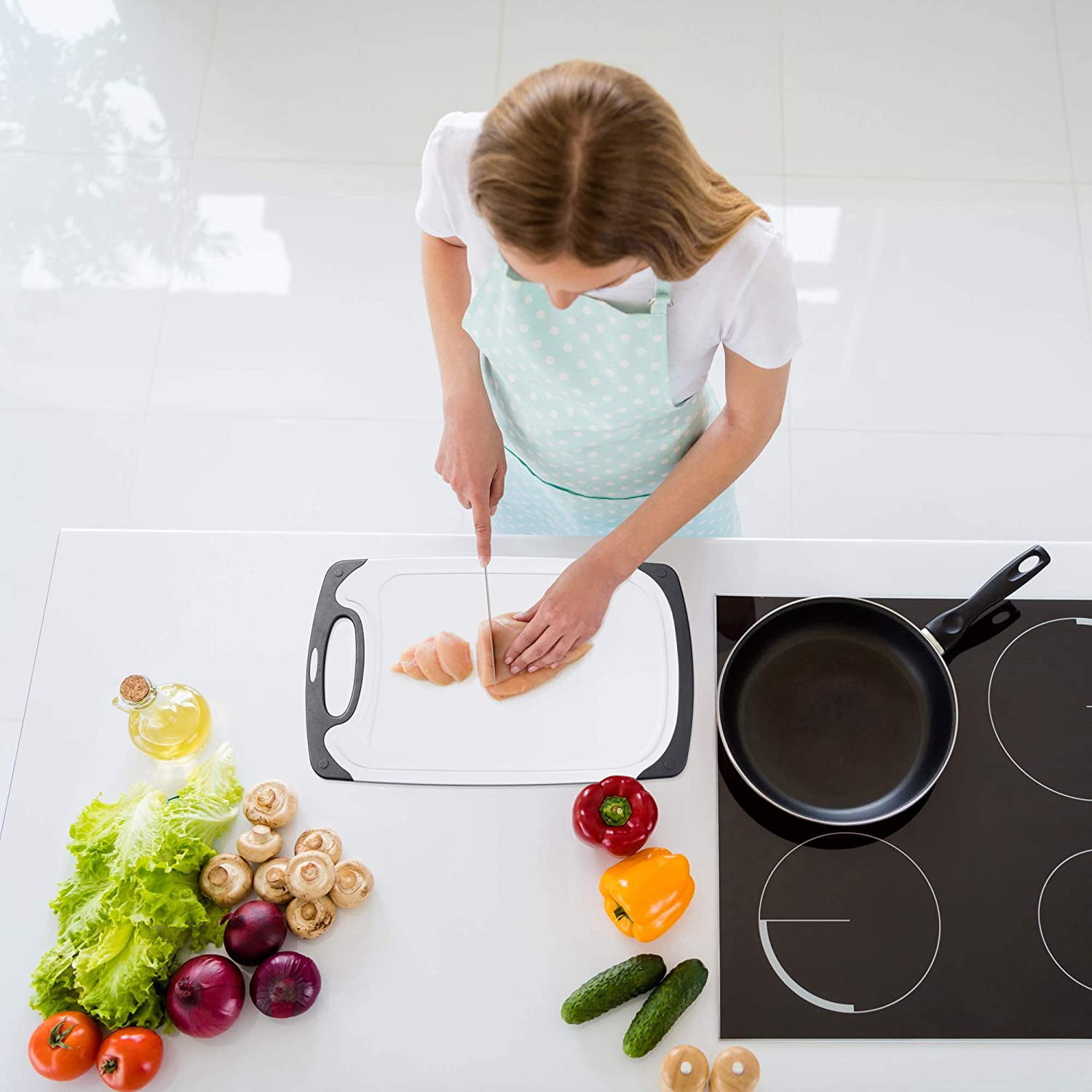 Kitchen Cutting Board, Juice Grooves with Easy-Grip Handles (3-Piece Set) Kitchen Cutting Board, Juice Grooves with Easy-Grip Handles (3-Piece Set)