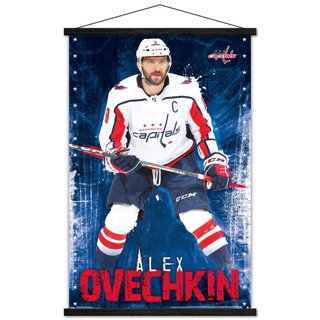 Evgeny Kuznetsov Hockey Paper Poster Capitals - Evgeny Kuznetsov - T-Shirt