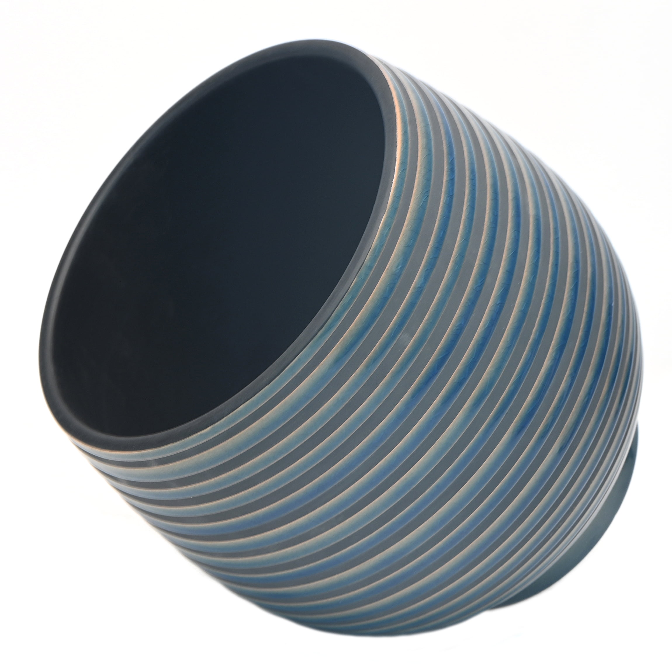 Better Homes & Gardens 10 inch Ceramic Lynlee Planter, Blue