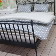 ROZYARD Vintage Iron Bed For 1/12 Scale Dollhouses Decoration Miniature Furniture Model