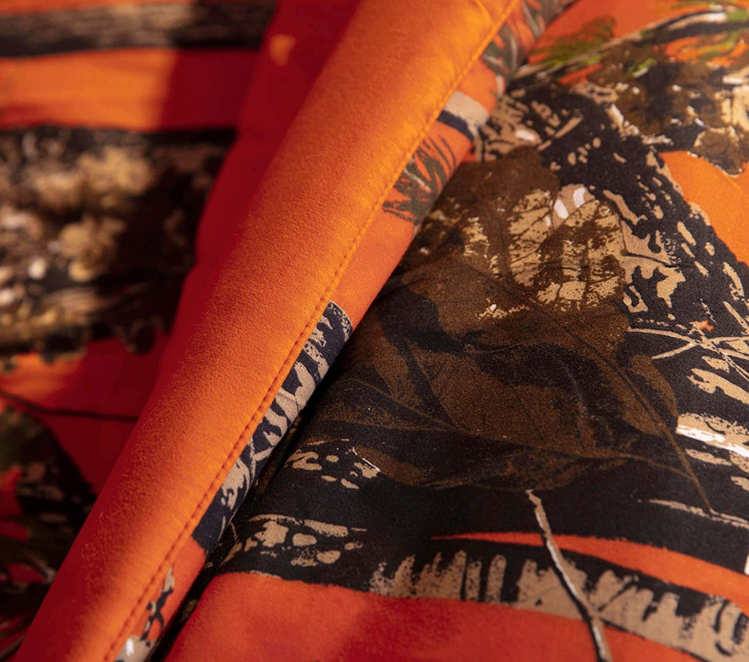 Chezmoi Collection Salem 2-Piece Cabin Lodge Forest Woods Comforter Set, Nature Camo Tree Leaves Printed Soft Microfiber Bedding, Orange, Twin