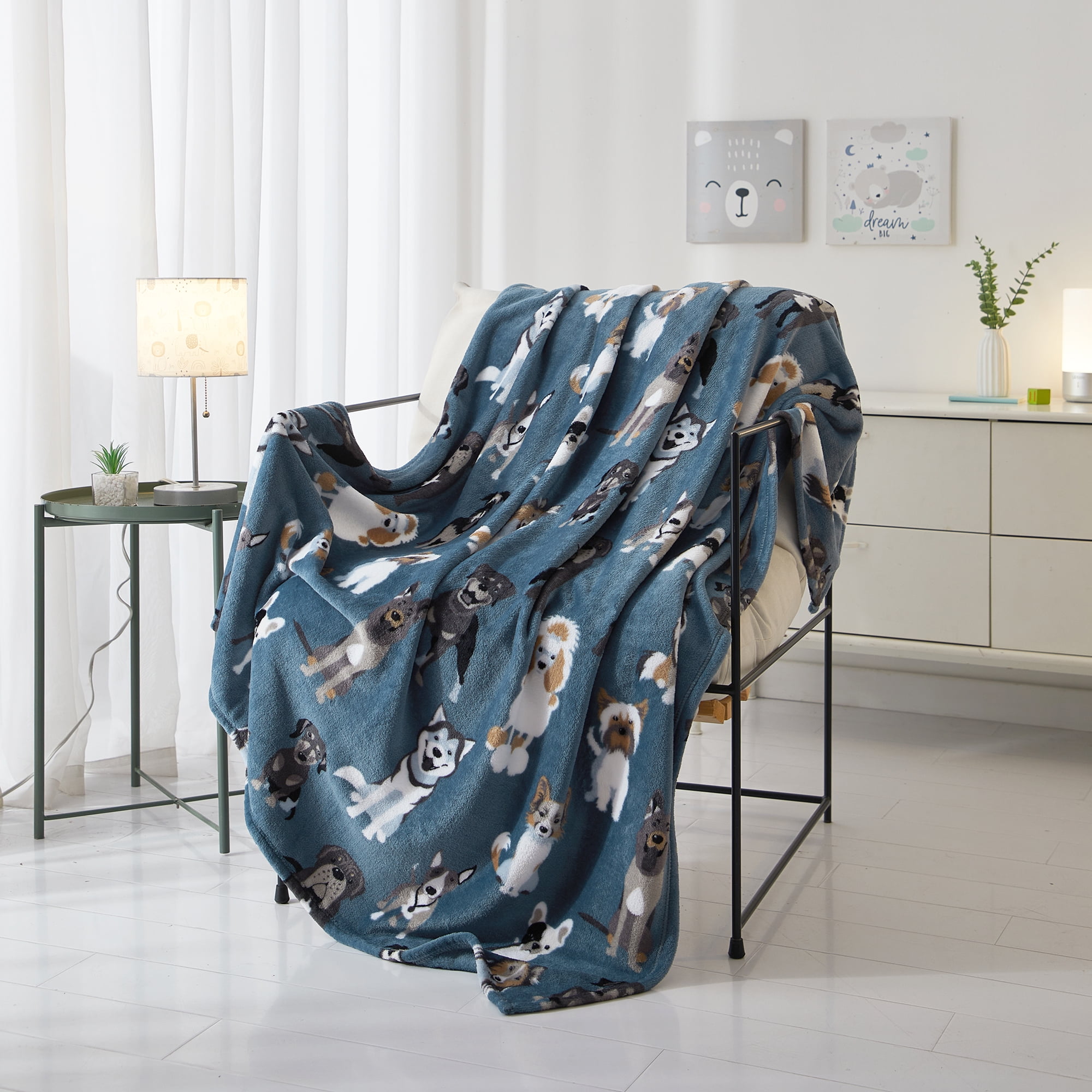Mainstays Cozy Plush Throw Blanket, Blue Dog Print, 50 x 60 in