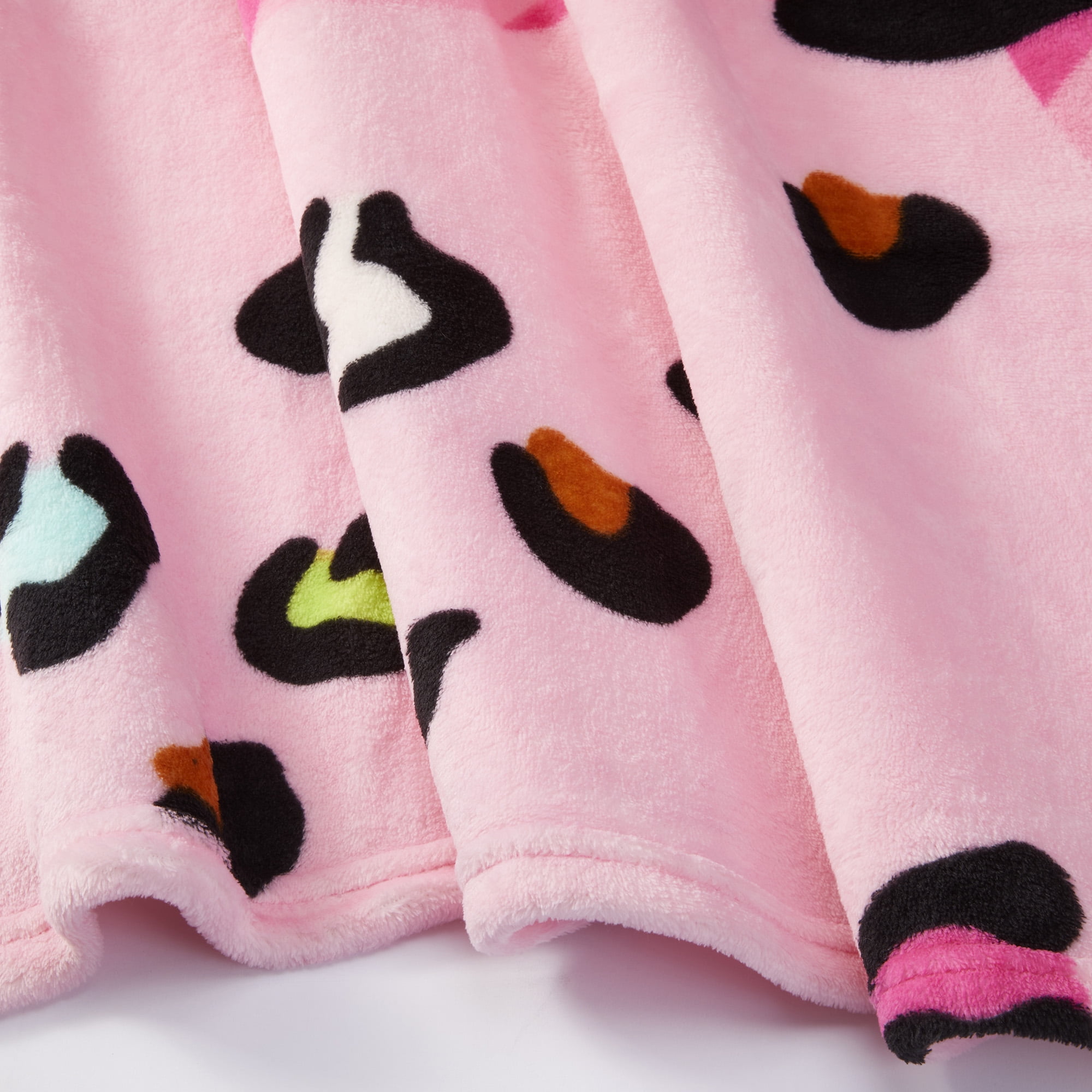 Hello Kitty Kids Pink Print Fleece Bed Blanket, Twin/Full