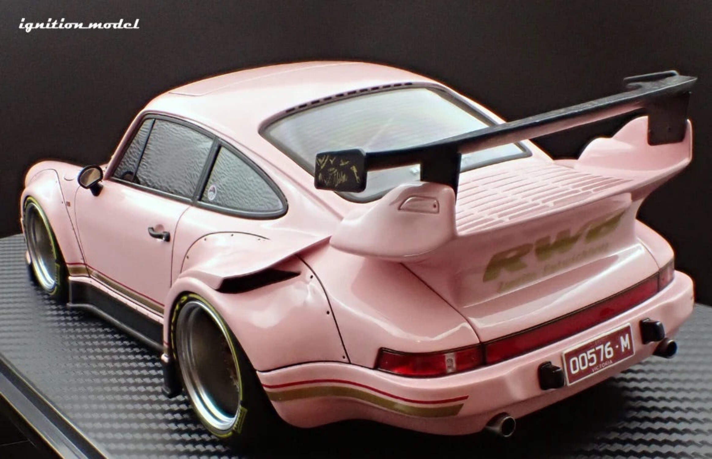 RWB993 CARMEN ピンク 1/18