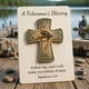 thumbnail image 1 of Pin de solapa de cuero con versículo bíblico sobre pesca con mosca Mateo 4:19 | Broche religioso de bendición para pescadores | Pin de trucha repujado hecho a mano para chaqueta, sombrero o chaleco, 1 of 8