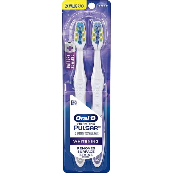 Oral-B Pulsar, cepillo de dientes 3D White Advanced Vivid Soft con batería, paquete doble, paquete de cepillo de dientes, artículos básicos de viaje (los colores pueden variar)