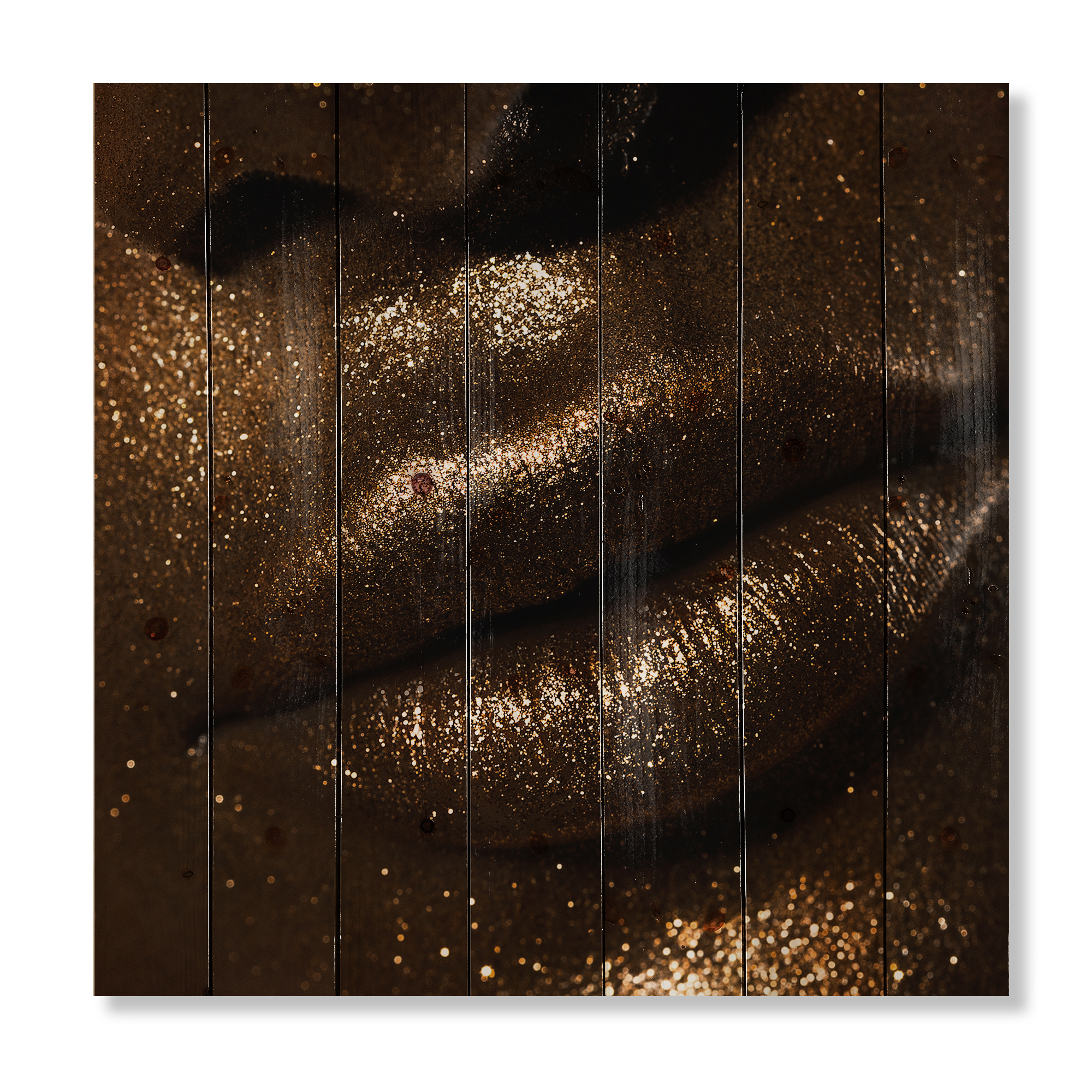 Designart 'Girl Lips With Glitter and Spangle' Modern Print on Natural Pine Wood