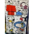 thumbnail image 1 of Exclusiva! Cobija Frazada Ultra Suave Snoopy Collage Casita Periodico, 1 of 1