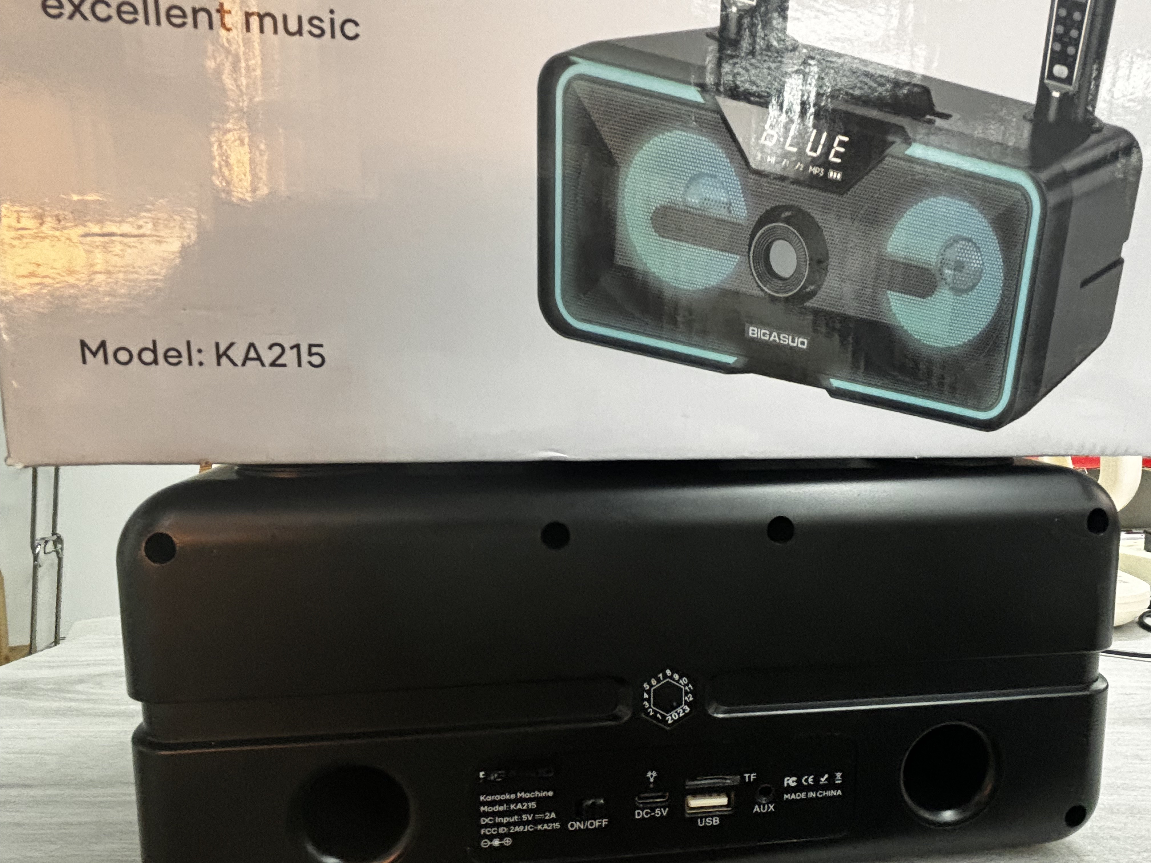 BIGASUO Karaoke Machine with 2 UHF Wireless Microphones photo 7